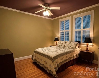 2501 Roswell Avenue - Photo Thumbnail 15