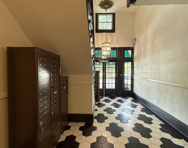 2501 Roswell Avenue - Photo Thumbnail 26