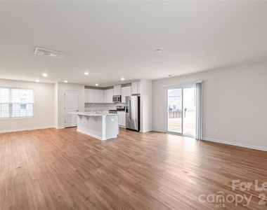 1519 Forkhorn Drive - Photo Thumbnail 16