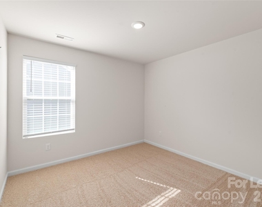 1519 Forkhorn Drive - Photo Thumbnail 29