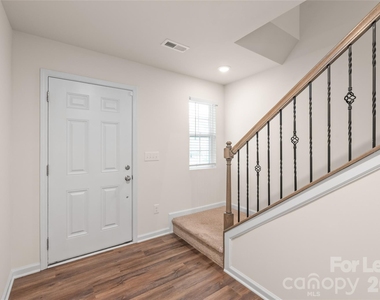 1519 Forkhorn Drive - Photo Thumbnail 6