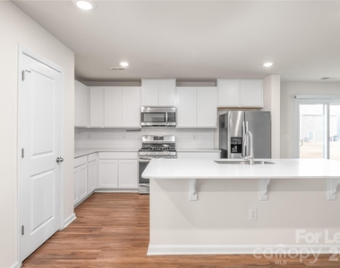 1519 Forkhorn Drive - Photo Thumbnail 11