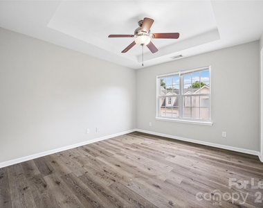 5194 Brooktree Drive - Photo Thumbnail 20