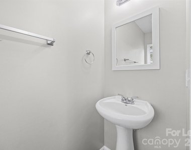 5194 Brooktree Drive - Photo Thumbnail 13