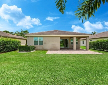 3521 Sw Blackberry Lane - Photo Thumbnail 25