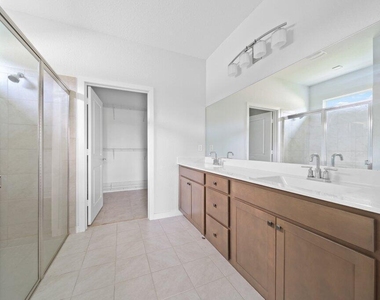 3521 Sw Blackberry Lane - Photo Thumbnail 16
