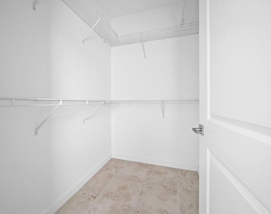3521 Sw Blackberry Lane - Photo Thumbnail 15
