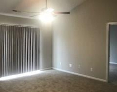 14128 Riding Hill Avenue - Photo Thumbnail 2