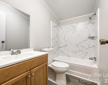 128 Summerglen Drive - Photo Thumbnail 20