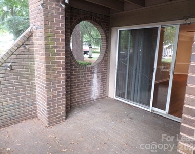 1109 E Morehead Street - Photo Thumbnail 13