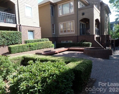 1109 E Morehead Street - Photo Thumbnail 15