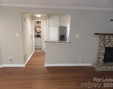 1109 E Morehead Street - Photo Thumbnail 6