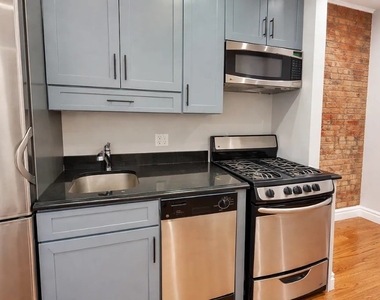 345 East 5th Street345 East 5th Street - Photo Thumbnail 7