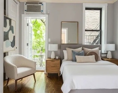 345 East 5th Street345 East 5th Street - Photo Thumbnail 5