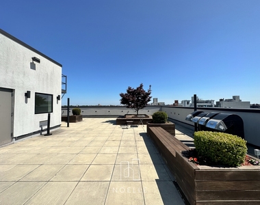 242 Newkirk Avenue - Photo Thumbnail 16
