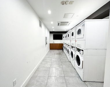 242 Newkirk Avenue - Photo Thumbnail 15