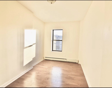 187 East 117th Street - Photo Thumbnail 4