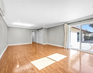 452 W Winnie Way - Photo Thumbnail 24