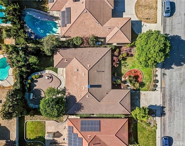 452 W Winnie Way - Photo Thumbnail 32