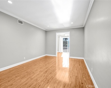 452 W Winnie Way - Photo Thumbnail 14