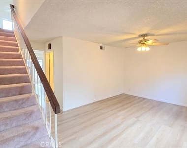 831 Windwood Drive - Photo Thumbnail 8