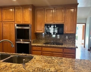 13355 Ridgecrest - Photo Thumbnail 4