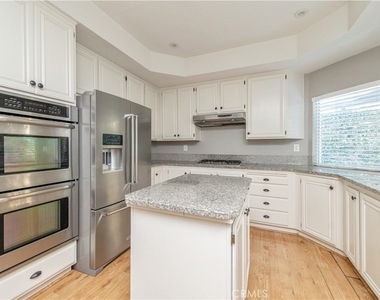 6771 Galveston Place - Photo Thumbnail 13