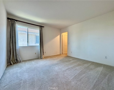16612 China Berry Court - Photo Thumbnail 31