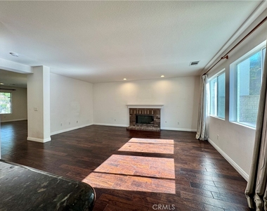 16612 China Berry Court - Photo Thumbnail 12
