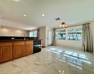 16612 China Berry Court - Photo Thumbnail 15