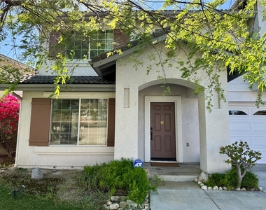 16612 China Berry Court - Photo Thumbnail 2