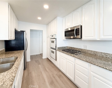18626 Barroso St - Photo Thumbnail 3