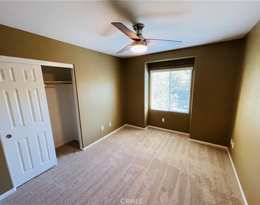 1351 Isabella Way - Photo Thumbnail 16