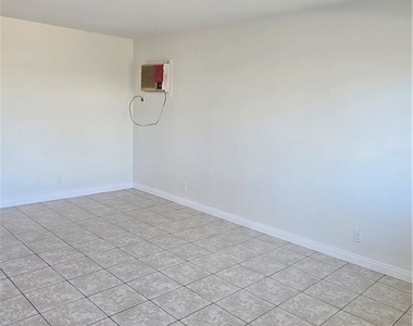 22557 Adrienne Avenue - Photo Thumbnail 2