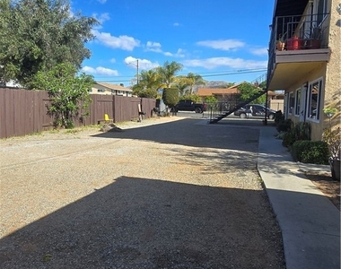 22557 Adrienne Avenue - Photo Thumbnail 14
