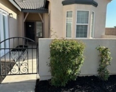 25119 Ridgemoor Road - Photo Thumbnail 4