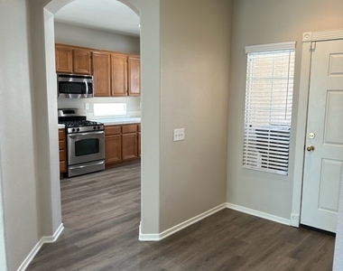 25119 Ridgemoor Road - Photo Thumbnail 7