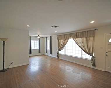 10622 Zelzah Avenue - Photo Thumbnail 5