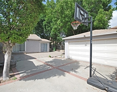 10622 Zelzah Avenue - Photo Thumbnail 24