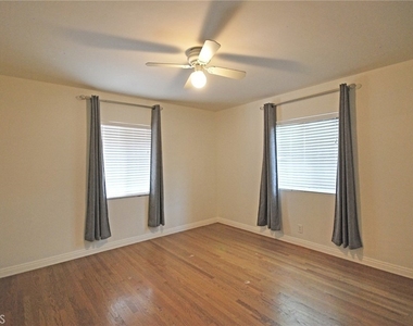 10622 Zelzah Avenue - Photo Thumbnail 21