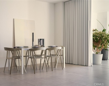 838 N Kings Road - Photo Thumbnail 14