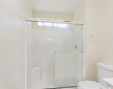 45041 Colleen Drive - Photo Thumbnail 12