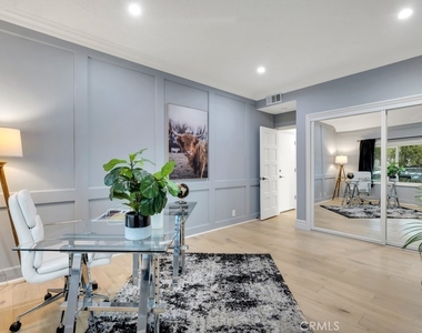 5952 Woodland View Drive - Photo Thumbnail 26