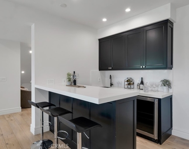 5952 Woodland View Drive - Photo Thumbnail 28