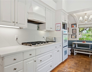 18000 Karen Drive - Photo Thumbnail 13