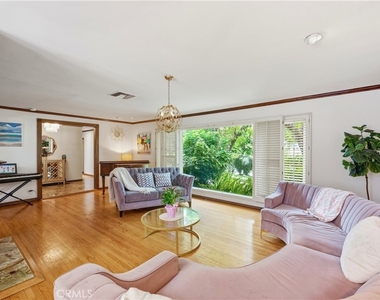 18000 Karen Drive - Photo Thumbnail 8