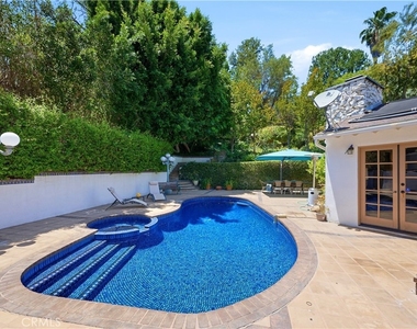 18000 Karen Drive - Photo Thumbnail 50