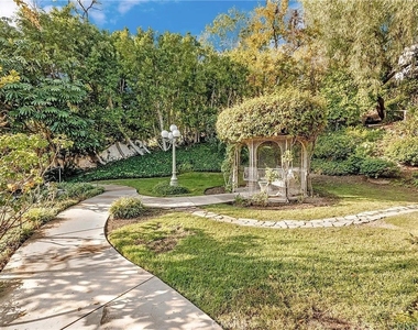 18000 Karen Drive - Photo Thumbnail 65