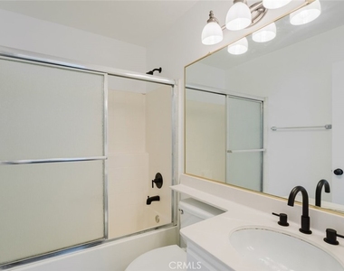 37347 Waterman Avenue - Photo Thumbnail 25