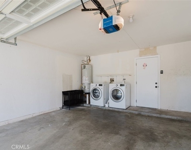 37347 Waterman Avenue - Photo Thumbnail 27